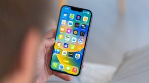 Read more about the article انقلابی در دنیای آیفون‌های اقتصادی: بررسی دقیق مشخصات و قابلیت‌های شگفت‌انگیز آیفون 16E