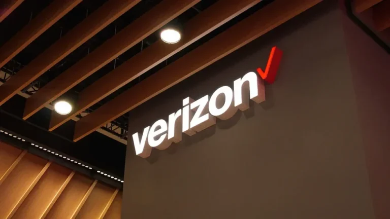 Verizon has brought back a fee that was on its way out