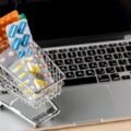 توزیع اینترنتی دارو در کمیسیون اصل نود بررسی می شود
