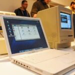 لپ تاپ iBook اپل بعد از دو دهه به‌راحتی به اینترنت مدرن و سرورهای رسمی متصل می‌شود